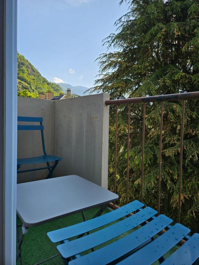 Chez Louise, Appartement T3 A Deux Pas Du Centre Bagnères-de-Luchon 外观 照片